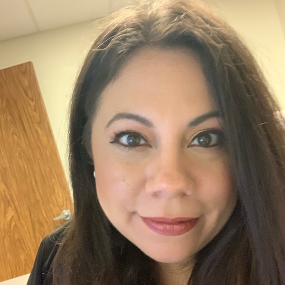 Meet your Posher, Shannon - Picture 1 of 1